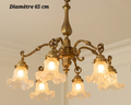 Lustre en bronze à 6 lumières avec tulipes claires aux bords ondulés, diamètre 65 cm