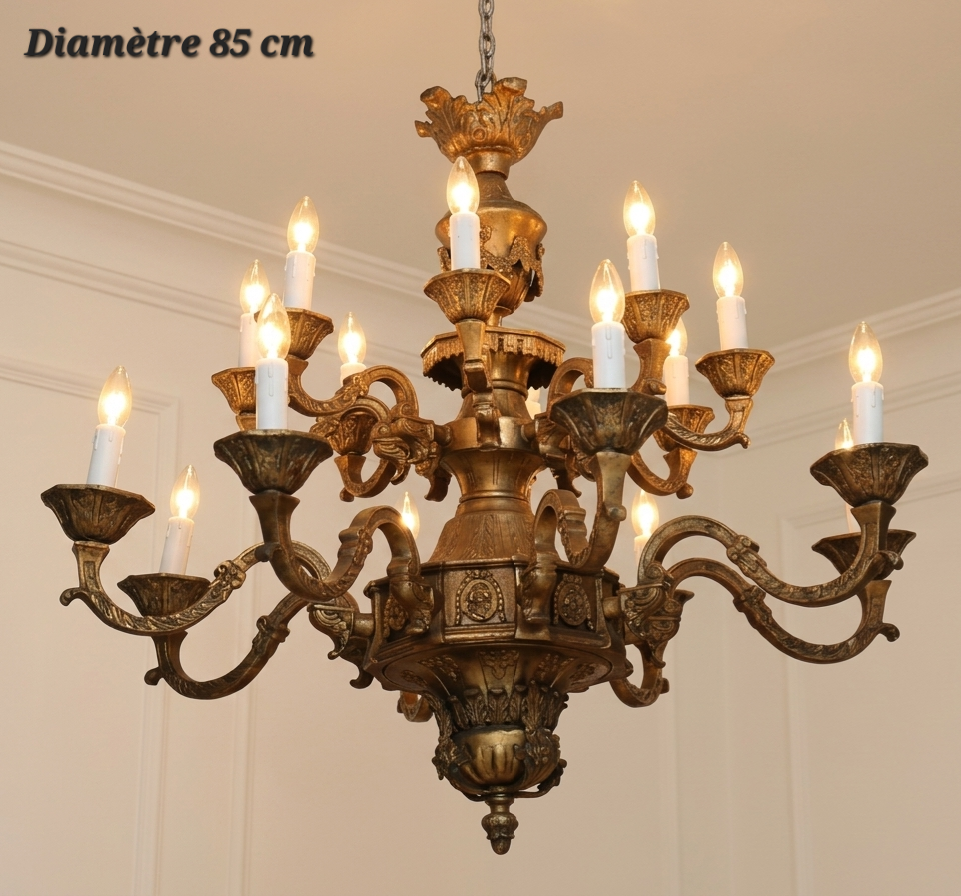 Lustre en bronze à 8 + 8 lampes – Ø 85 cm