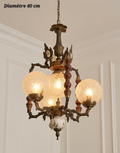 Lustre en bronze et porcelaine à décor floral et globes texturés, diamètre 40 cm