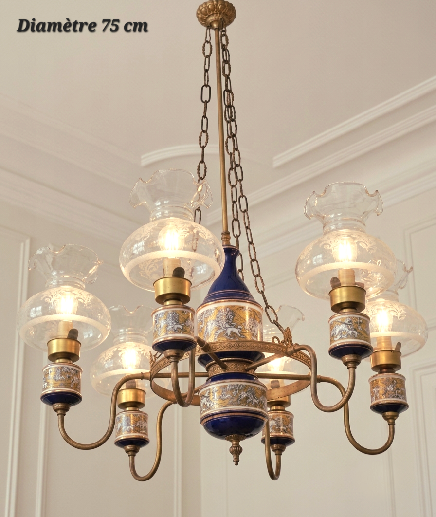 Lustre en porcelaine et bronze à 6 lampes – Diamètre 75 cm