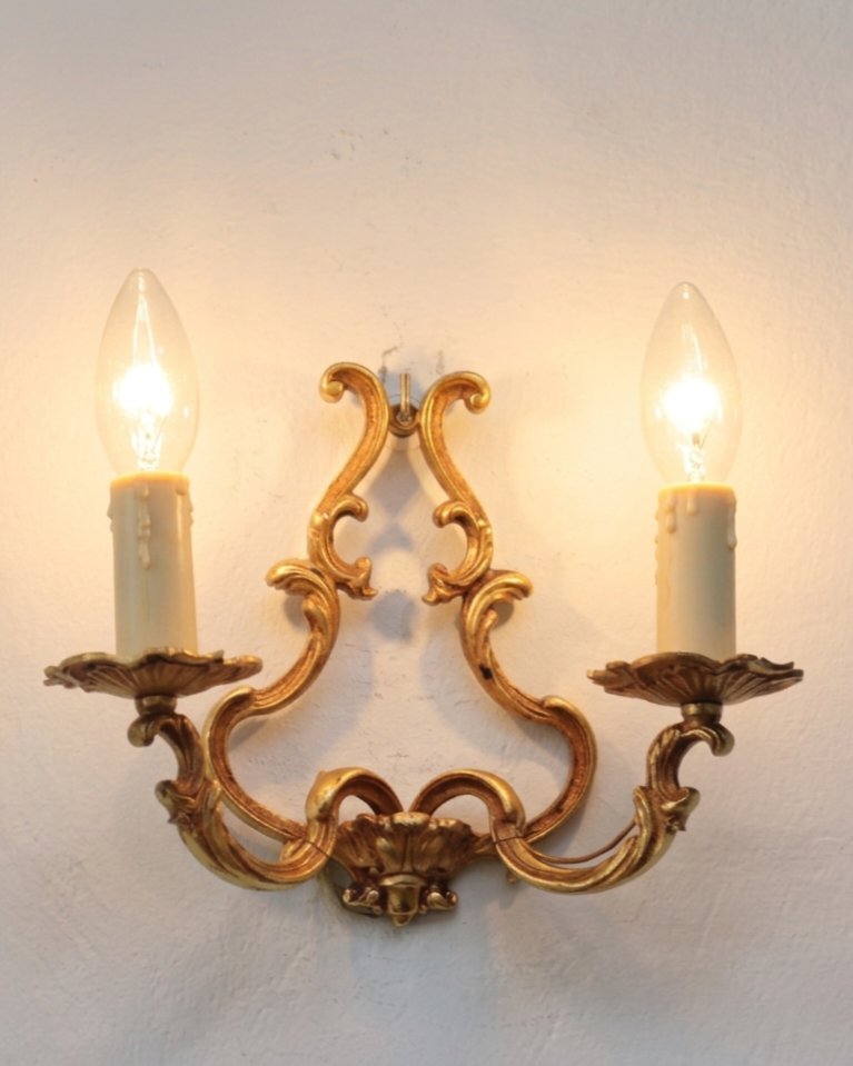 Applique murale bronze à deux lumières – Lyre Ajourée
