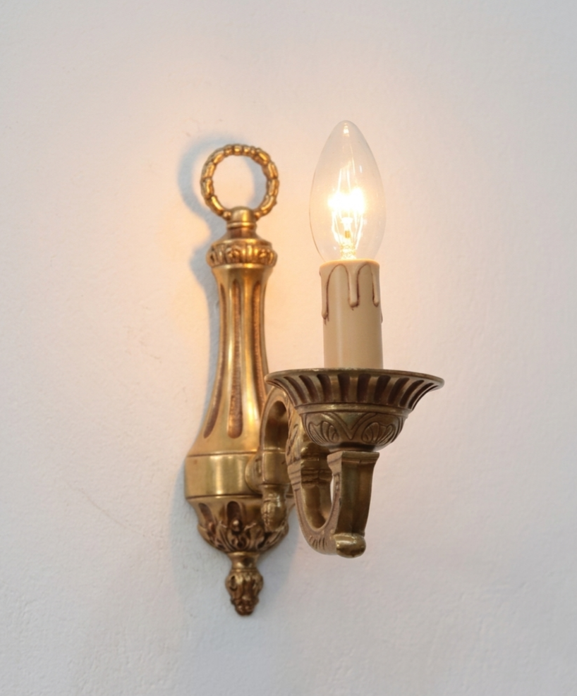 Applique murale bronze à une lumière – Anneau Impérial