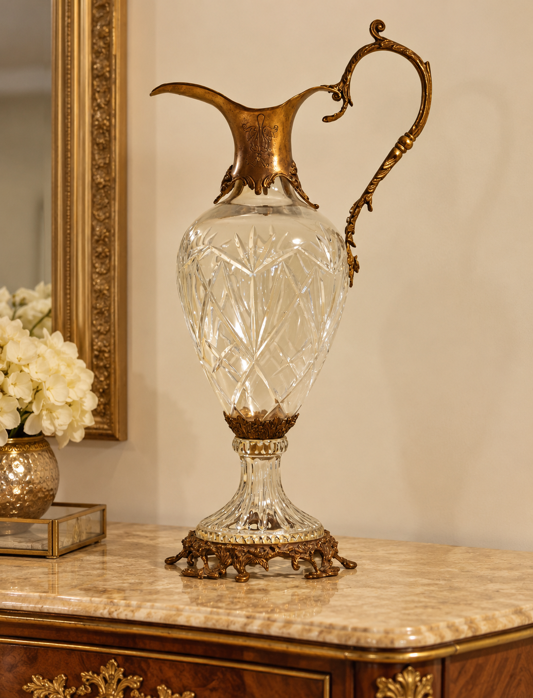Aiguière décorative en cristal et bronze – 48 cm