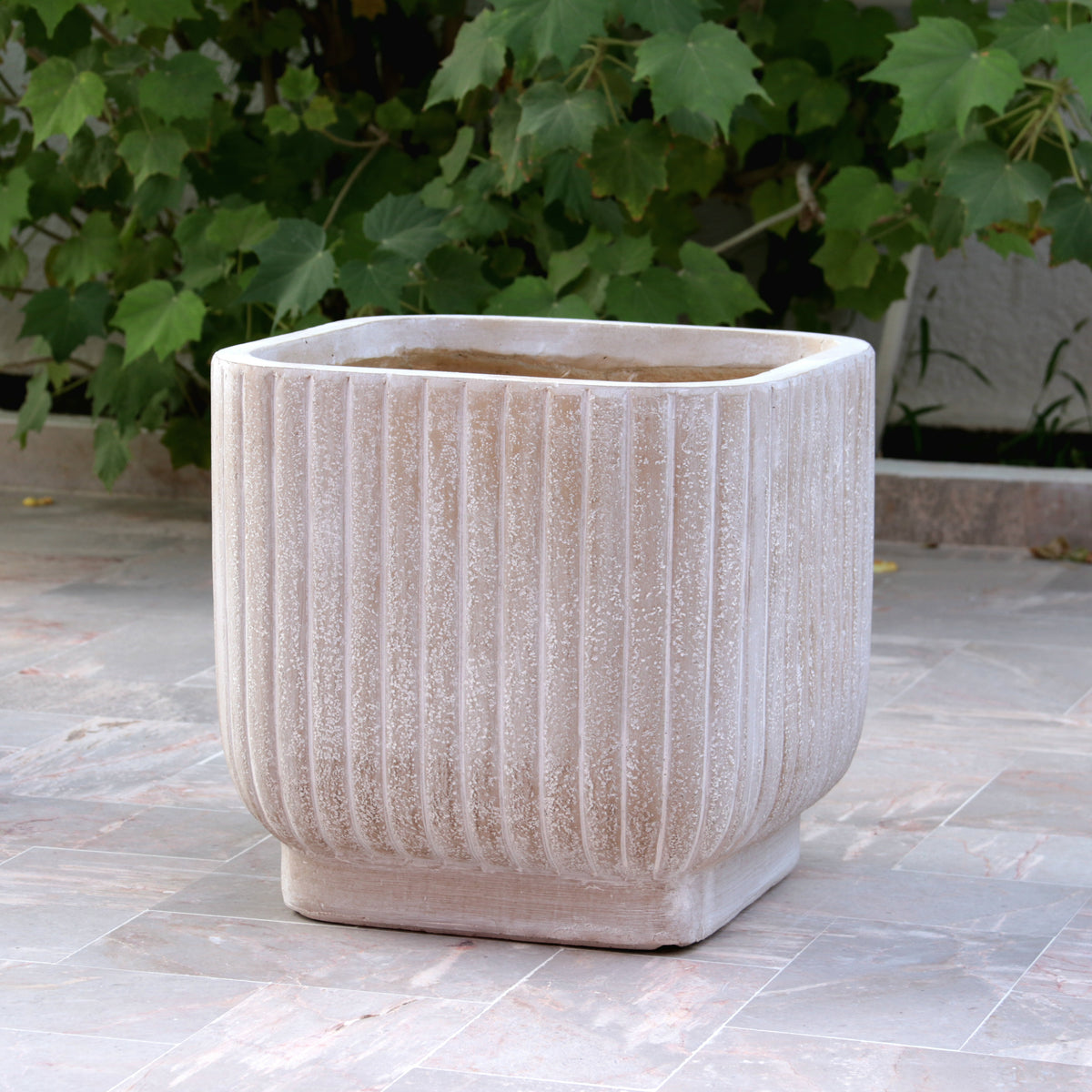 Cache-pot Halo carré strié beige